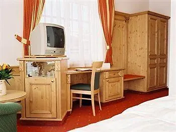 Glasl'S Landhotel Zorneding 4*,  Germania